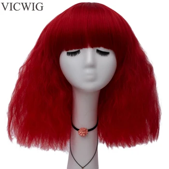 VICWIG женски кратък перука за cosplay, яки цветове, синтетични къдрава червеникаво-розови руса коса за парти в стил Лолита с обрезанной бретон
