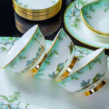 Комплект купички и ястия от Цзиндэчжэньской керамични чаши, комплект чинии с висококачествено рафинирано китайската домакински прибори от костен порцелан, подарък кутия
